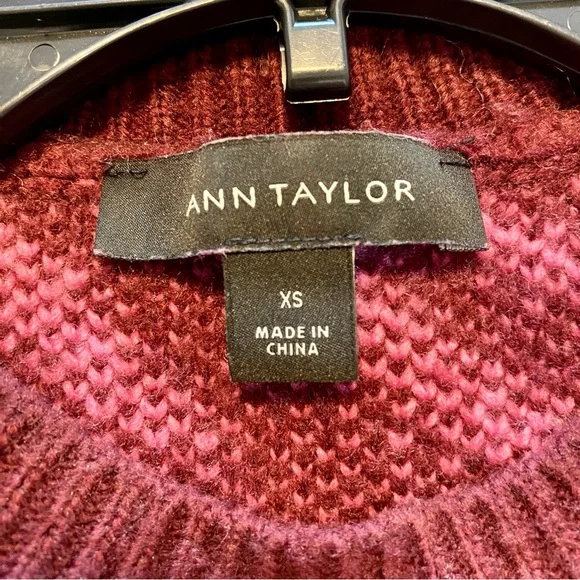 Ann Taylor XS Pink Zebra Sweater EUC! - Picture 4 of 4